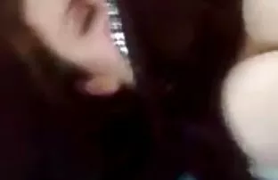 19岁的女按摩师要求客户给她做肛门按摩