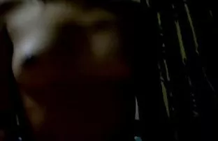 丈夫和她的情人一起参加了他妈的老婆