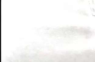 当坐在一个巨大的公鸡成员上时，瘦的fiton几乎破裂了