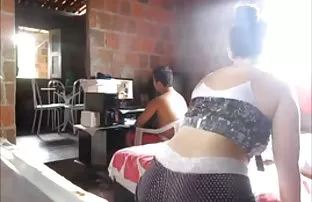 瘦女人用肛交赎回