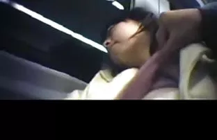 成熟的摩洛伊斯兰解放阵线邀请了一位年轻的情人并和她的丈夫性交
