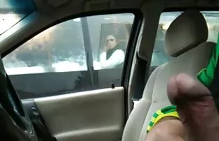 对于昂贵的礼物，继女给了继父他妈的自己和暨在阴道